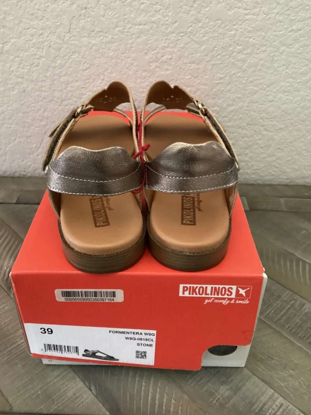 PIKOLINOS Formentera Sandal (Women) 8.5US / 39EU